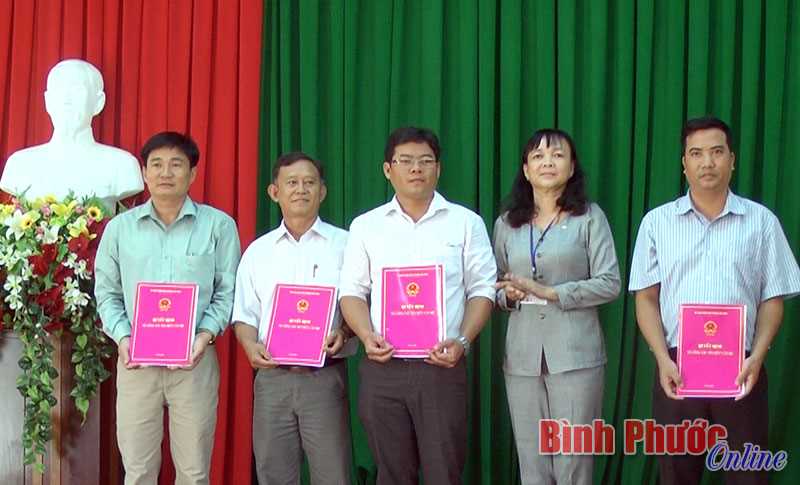 Lộc Ninh sáp nhập các trường tiểu học và THCS Lộc Ninh sáp nhập các trường tiểu học và THCS
