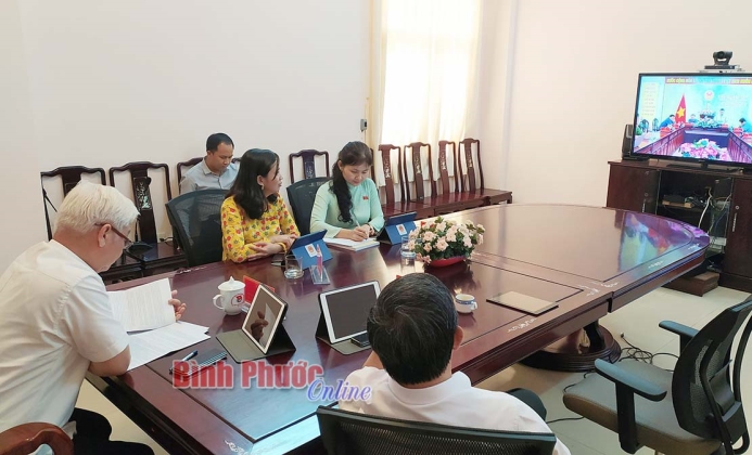 Quốc hội thảo luận chính sách, pháp luật về phòng, chống xâm hại trẻ em Quốc hội thảo luận chính sách, pháp luật về phòng, chống xâm hại trẻ em
