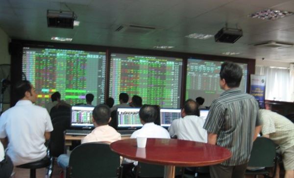 Kết thúc phiên 6-4, VN-Index tăng mức kỷ lục trong hơn 18 năm qua