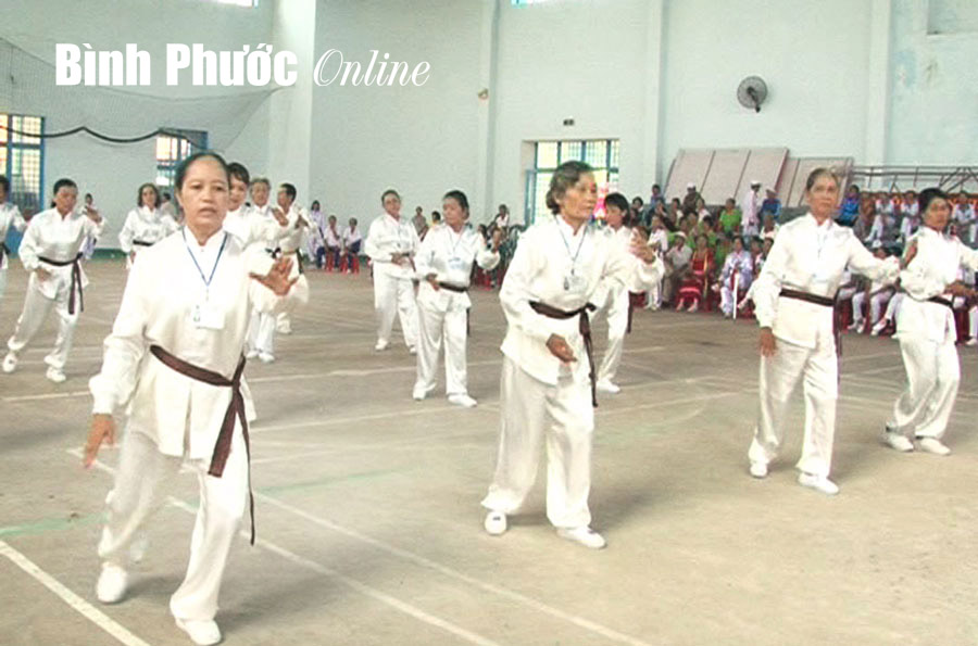 Giao lưu thể dục dưỡng sinh Giao lưu thể dục dưỡng sinh