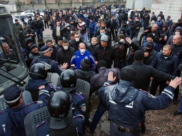 OSCE có cuộc gặp hữu ích với lực lượng ly khai ở Ukraine