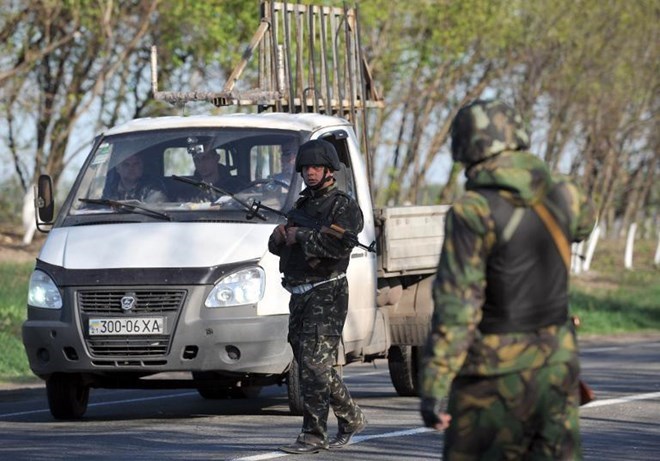 Ukraine tuyên bố mở rộng "chiến dịch chống khủng bố"