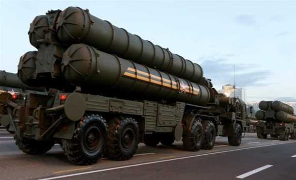 Ấn Độ, Nga ký thỏa thuận mua 5 hệ thống lá chắn tên lửa S-400