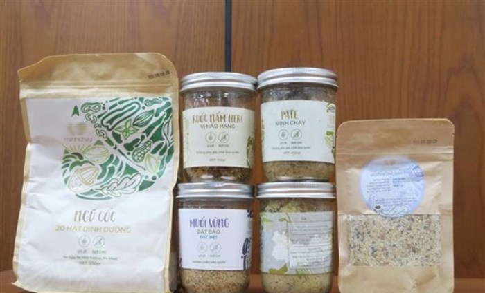 Nhiều người dân chưa tiếp cận được thông tin về vụ pate Minh Chay