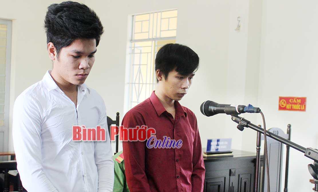 Lãnh án 18 tháng tù vì chung tiền mua ma túy