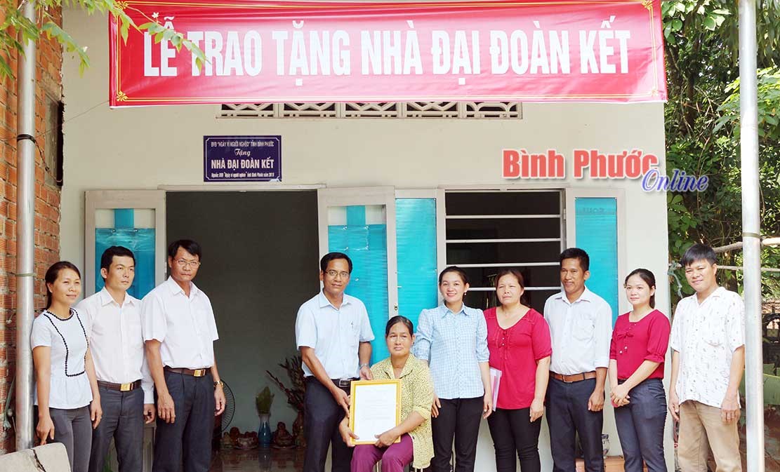 Hớn Quản khơi sức dân Hớn Quản khơi sức dân