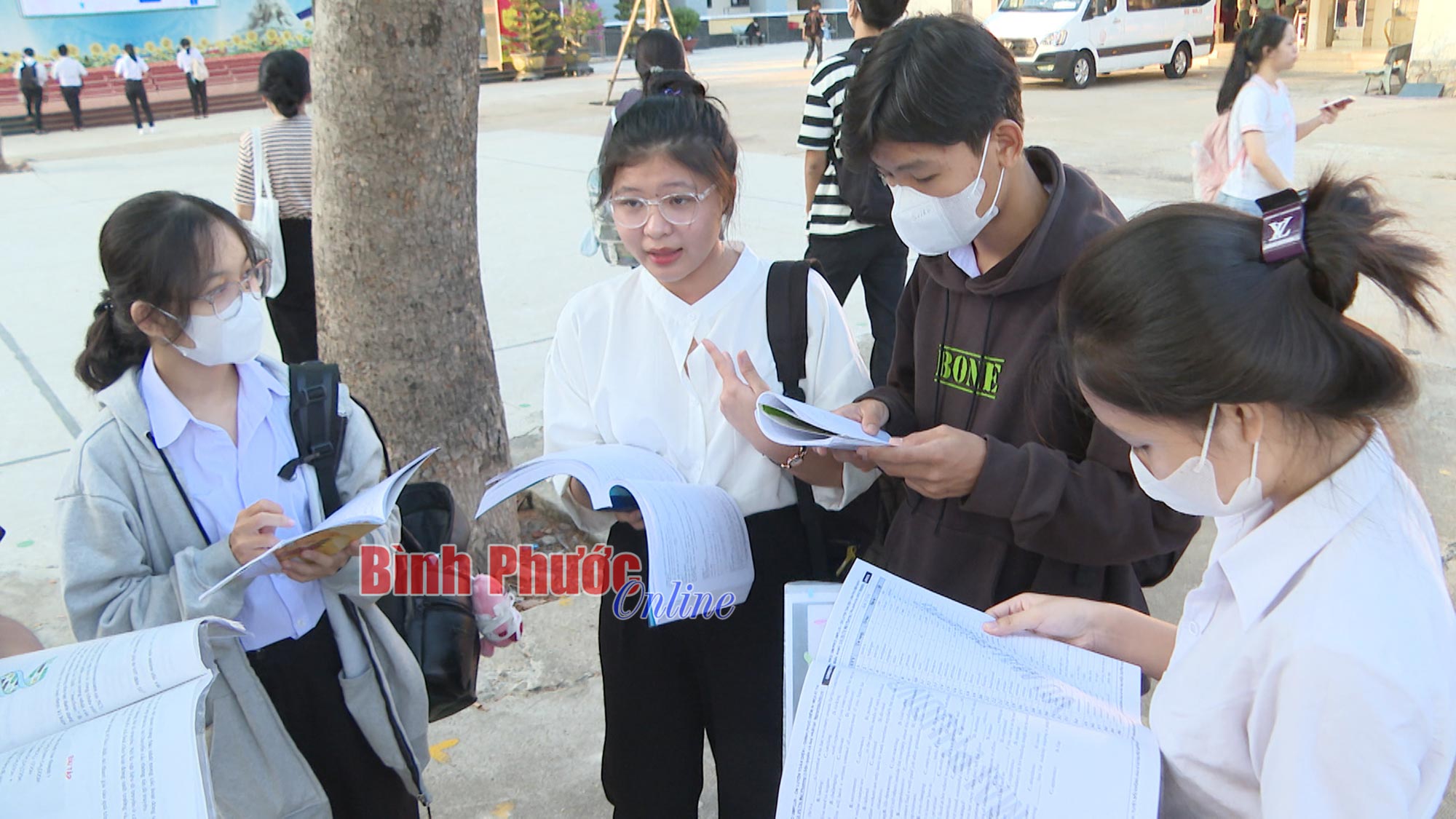 104_quang_teo1369_00_04_40_24_11234707042024.jpg