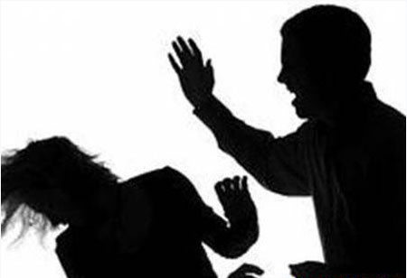 Hạ sát vợ bằng súng