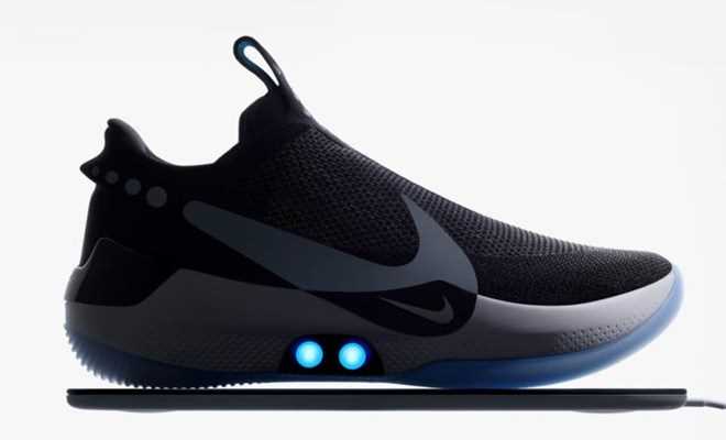 Nike ra mắt giày thể thao thông minh tự động buộc dây đầu tiên