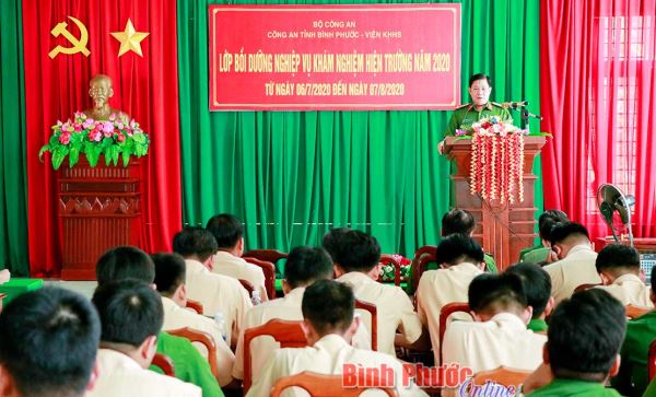 70 cán bộ, chiến sĩ Công an tỉnh được bồi dưỡng nghiệp vụ 70 cán bộ, chiến sĩ Công an tỉnh được bồi dưỡng nghiệp vụ