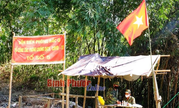Vững vàng trên tuyến đầu phòng, chống dịch Vững vàng trên tuyến đầu phòng, chống dịch