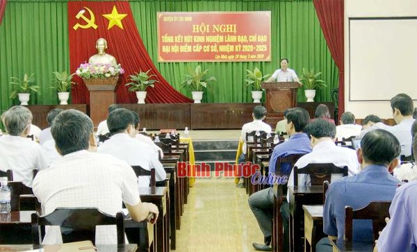Lộc Ninh rút kinh nghiệm đại hội điểm cấp cơ sở Lộc Ninh rút kinh nghiệm đại hội điểm cấp cơ sở