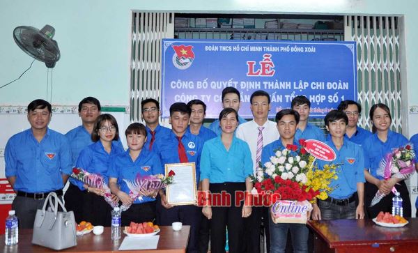Ra mắt chi đoàn trong doanh nghiệp ngoài nhà nước Ra mắt chi đoàn trong doanh nghiệp ngoài nhà nước