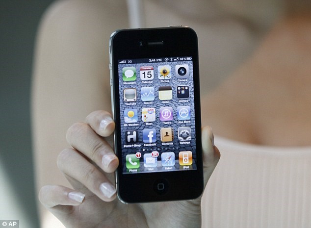Apple sắp sửa đưa điện thoại iPhone 4 vào danh sách "đồ cổ" Apple sắp sửa đưa điện thoại iPhone 4 vào danh sách "đồ cổ"