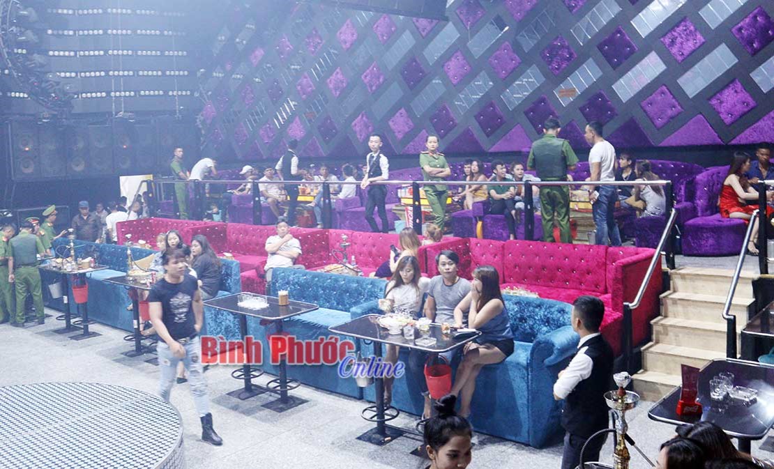 34 người dương tính với ma túy, chủ quán bar Latin bị phạt 15 triệu đồng