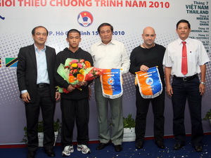 Khởi động chương trình Giấc mơ sân cỏ Việt Nam Khởi động chương trình Giấc mơ sân cỏ Việt Nam