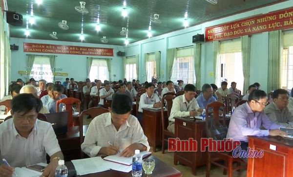 Đại biểu Quốc hội tiếp xúc cử tri tại huyện Bù Đốp và Bù Gia Mập Đại biểu Quốc hội tiếp xúc cử tri tại huyện Bù Đốp và Bù Gia Mập