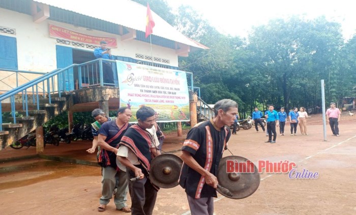 Nâng tầm giá trị văn hóa cồng chiêng