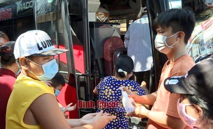 Phòng ngừa COVID-19, nhà xe Bình Phước vận chuyển hành khách ra sao? Phòng ngừa COVID-19, nhà xe Bình Phước vận chuyển hành khách ra sao?
