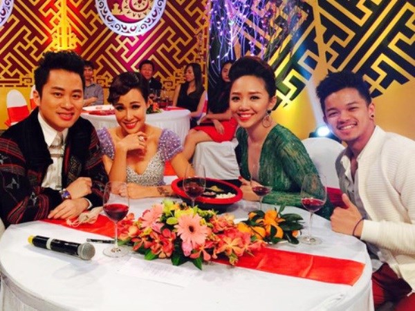 “12 Con giáp” - Chương trình “hot” dịp Tết 2016 quy tụ dàn sao Việt
