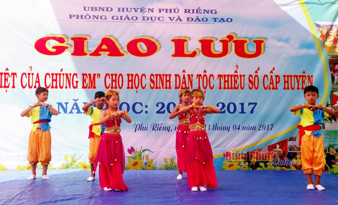130hocsinh323042017073727.jpg