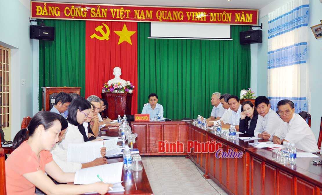 Sơ kết 3 năm thi hành Luật Hôn nhân và gia đình Sơ kết 3 năm thi hành Luật Hôn nhân và gia đình