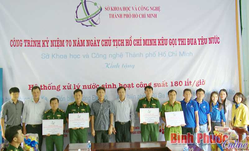 Trao tặng công trình máy lọc nước tại Bù Gia Mập