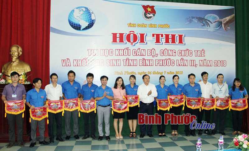 133 thí sinh dự thi tin học lần 3 133 thí sinh dự thi tin học lần 3