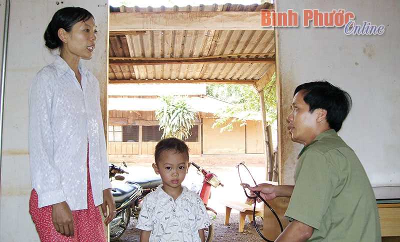 138 cán bộ, đảng viên BĐBP sinh hoạt chi bộ thôn, ấp 138 cán bộ, đảng viên BĐBP sinh hoạt chi bộ thôn, ấp