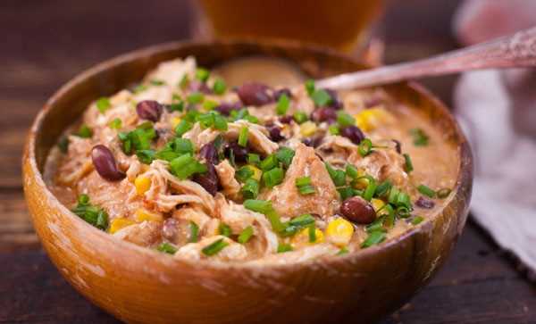 Canh gà hầm đậu đen Canh gà hầm đậu đen