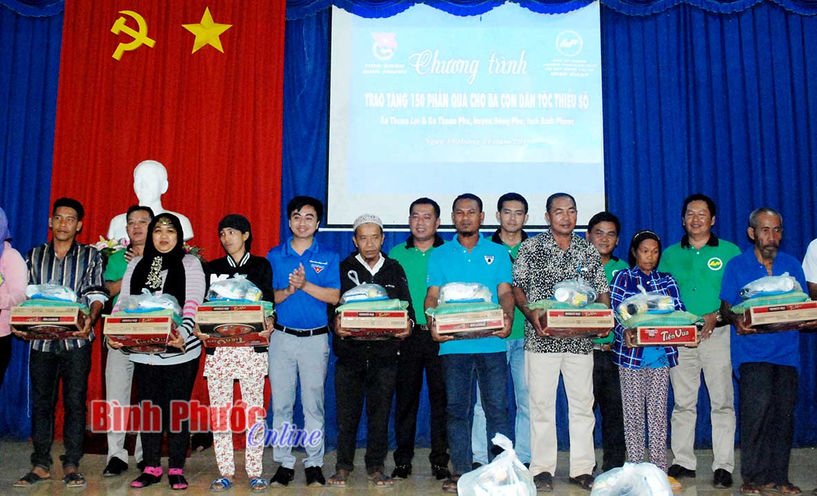 150-phan-qua19112018085225.jpg