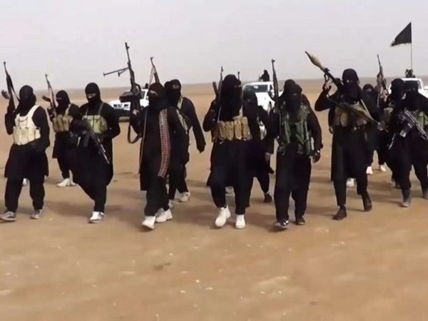 1511_isis.jpg