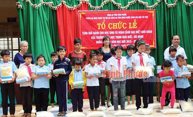 Nhiều chính sách phát triển giáo dục vùng đồng bào DTTS Nhiều chính sách phát triển giáo dục vùng đồng bào DTTS