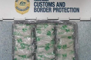 Australia phát hiện ma túy đá trong túi trà từ Trung Quốc Australia phát hiện ma túy đá trong túi trà từ Trung Quốc