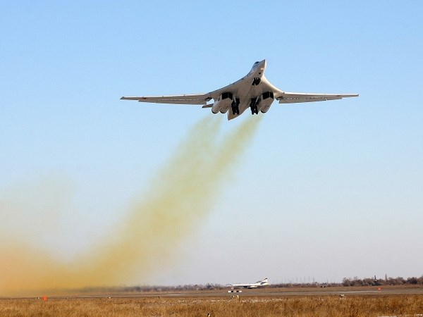 2011_Tu160.jpg