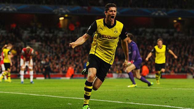 Arsenal bị sốc, Milan-Barcelona bất phân thắng bại