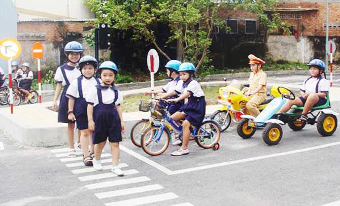 Cuộc thi “Giao thông học đường” năm học 2016-2017