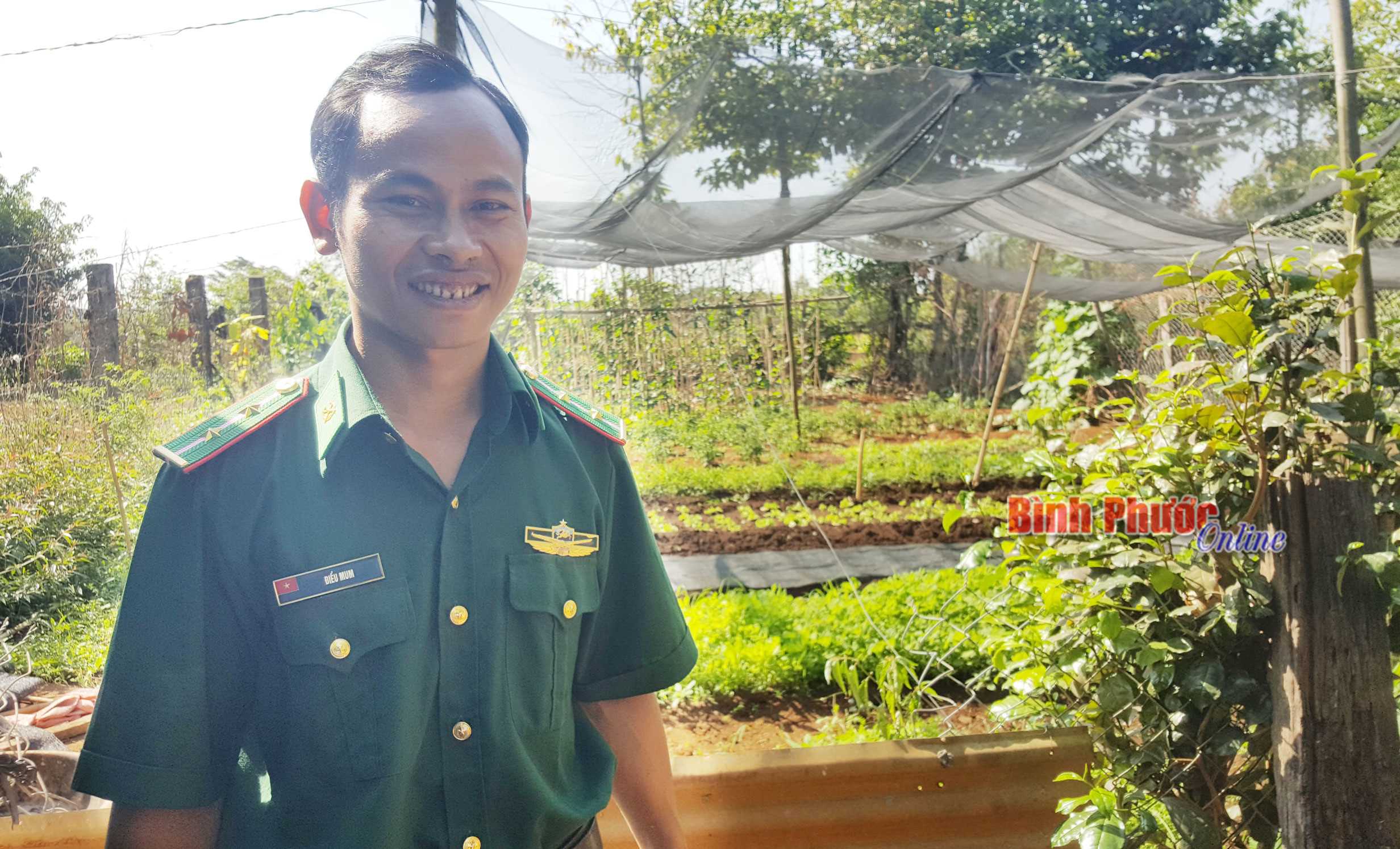 Trung úy Điểu Mum vượt khó hoàn thành nhiệm vụ