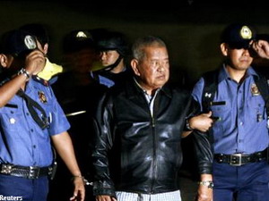 Philippnes bắt thêm 1 nghi can vụ thảm sát chính trị Philippnes bắt thêm 1 nghi can vụ thảm sát chính trị