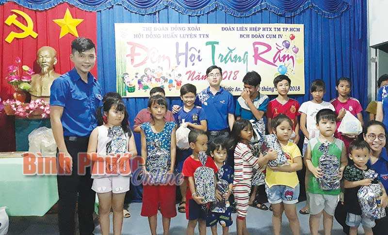 Tết Trung thu ở lớp học tình thương