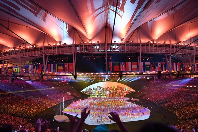Cận cảnh lễ khai mạc Olympic 2016 hoành tráng, đầy màu sắc Cận cảnh lễ khai mạc Olympic 2016 hoành tráng, đầy màu sắc