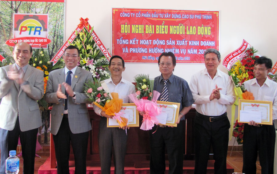 Phấn đấu nộp ngân sách 7,2 tỷ đồng Phấn đấu nộp ngân sách 7,2 tỷ đồng