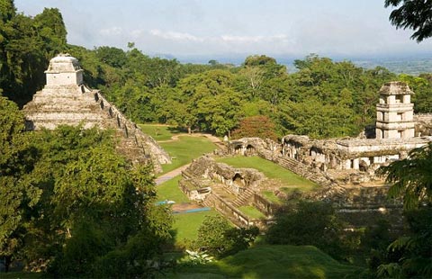 Khám phá bí ẩn ngôi mộ cổ Maya Khám phá bí ẩn ngôi mộ cổ Maya