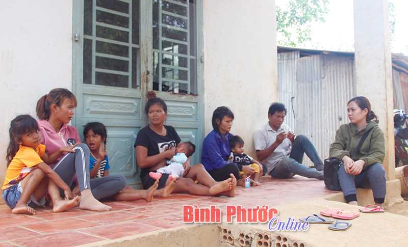 Phụ nữ Thuận Tân mong được chăm sóc sức khỏe Phụ nữ Thuận Tân mong được chăm sóc sức khỏe