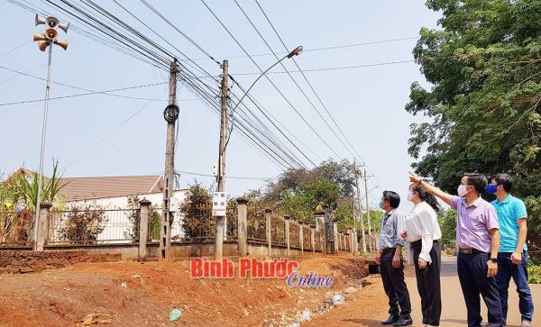 Khảo sát thực trạng đài truyền thanh cấp xã Khảo sát thực trạng đài truyền thanh cấp xã