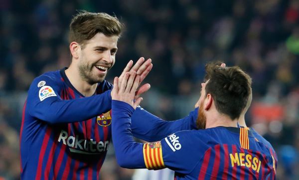 Chủ tịch Barca họp khẩn với Messi, Pique Chủ tịch Barca họp khẩn với Messi, Pique
