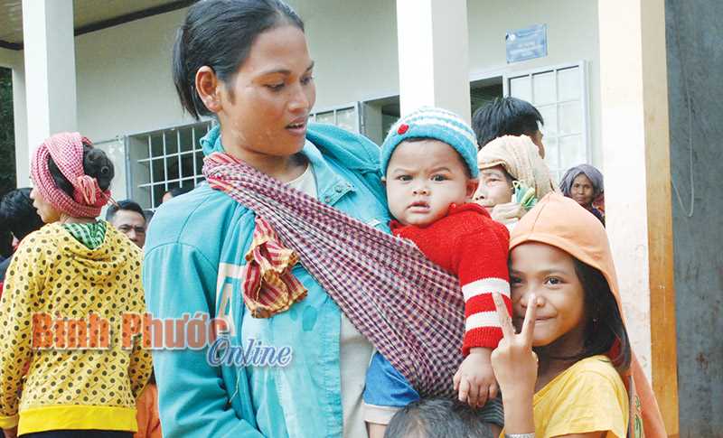 Nghèo khó vì đông con Nghèo khó vì đông con