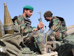 Binh sỹ Afghanistan, NATO nã rocket vào Pakistan Binh sỹ Afghanistan, NATO nã rocket vào Pakistan