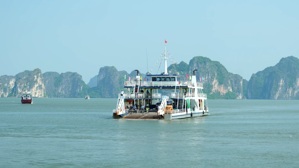 2240418_pha_tuan_chau_09325330.jpg