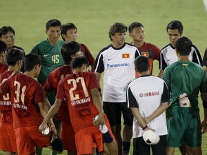 Ông Goetz và trận ra mắt khó khăn ở sân Mỹ Đình Ông Goetz và trận ra mắt khó khăn ở sân Mỹ Đình